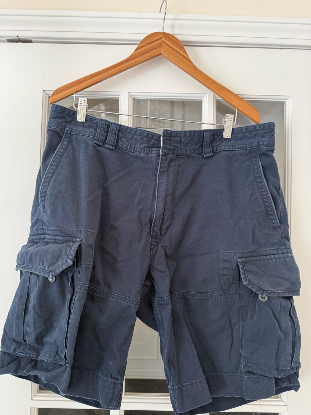 Polo Ralph Lauren Men's Cargo Shorts in Dark Navy - Classic Casual Style